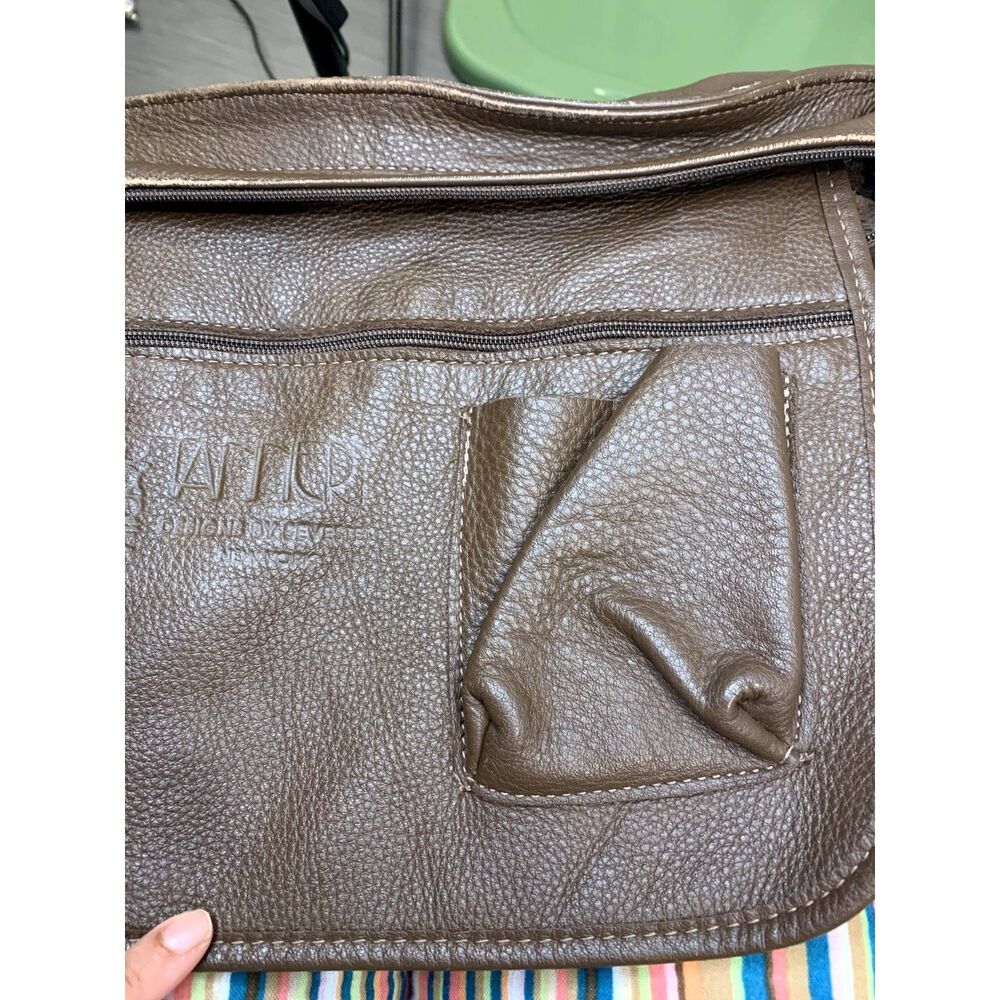 Vtg Village Tannery by Sevestet New York Chocolate Brown Leather Crossbody Bag - Picture 6 of 11